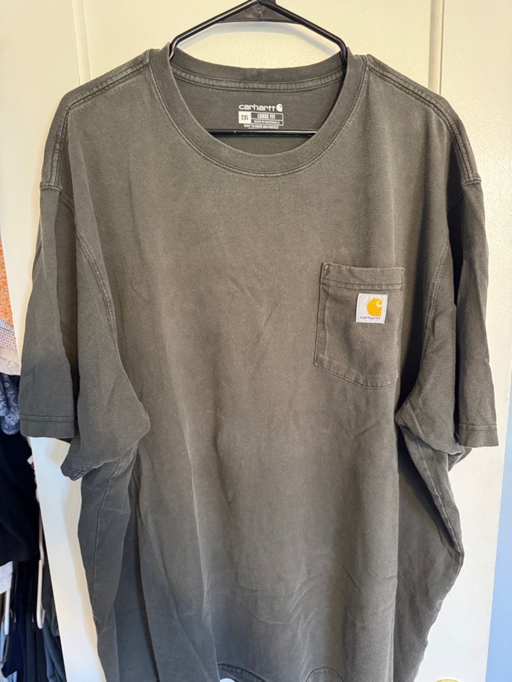 Carhartt Short-Sleeve Pocket Tee in Olive Green